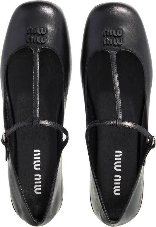 Miu Loafers & ballerina schoenen Ballet Flats in zwart