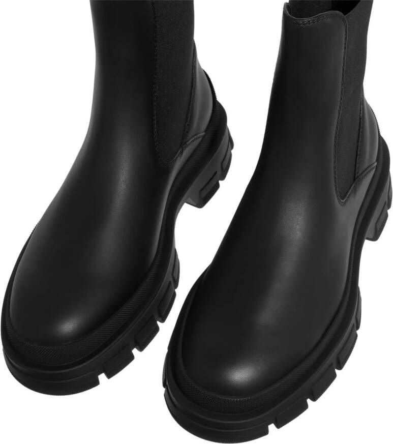 Moncler Boots & laarzen Hevea Chelsea Leather Boots in zwart