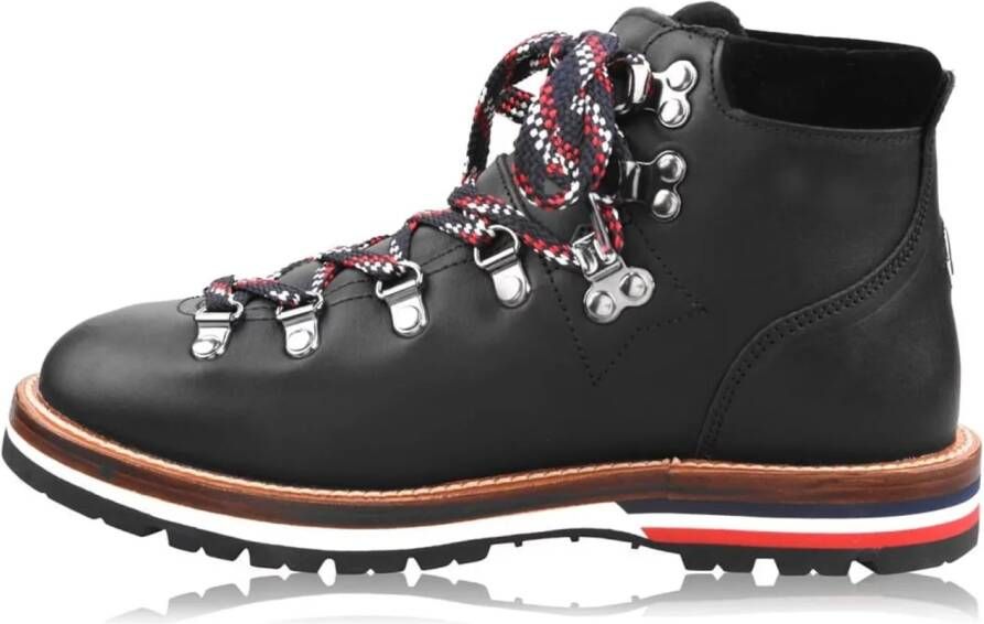 Moncler Low-Top Sneakers Blanche Logo Hiker Boots in zwart