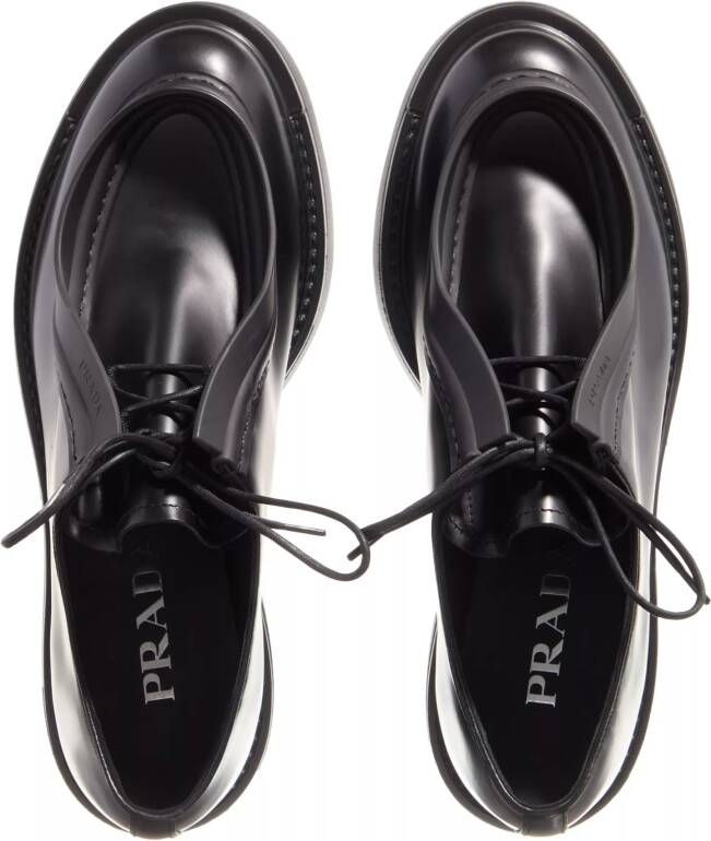 Prada Loafers & ballerina schoenen Allaciate Spazzolato in zwart