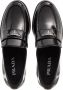 Prada Loafers & ballerina schoenen Logo Plaque Loafers in zwart - Thumbnail 2