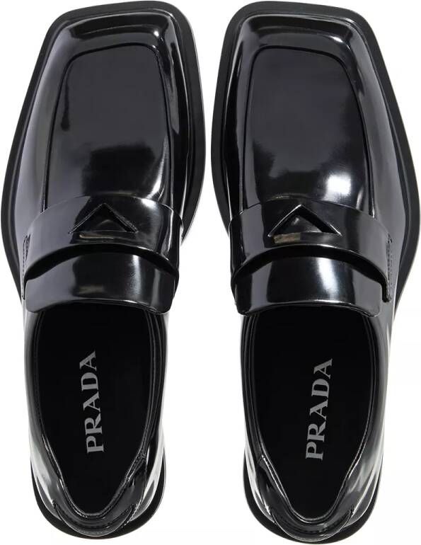 Prada Loafers & ballerina schoenen Mocassini Loafers in zwart