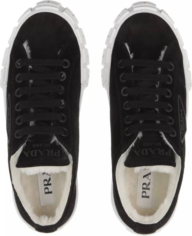 Prada Sneakers Low Sneakers in zwart