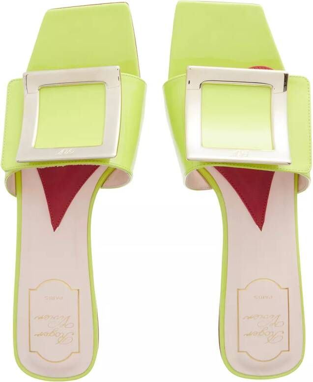 Roger Vivier Slippers Belle Vivir Metal Buckle Mules In Patent Leather in groen