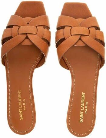 Saint Laurent Slippers & Mules Tribute Flat Sandal in bruin