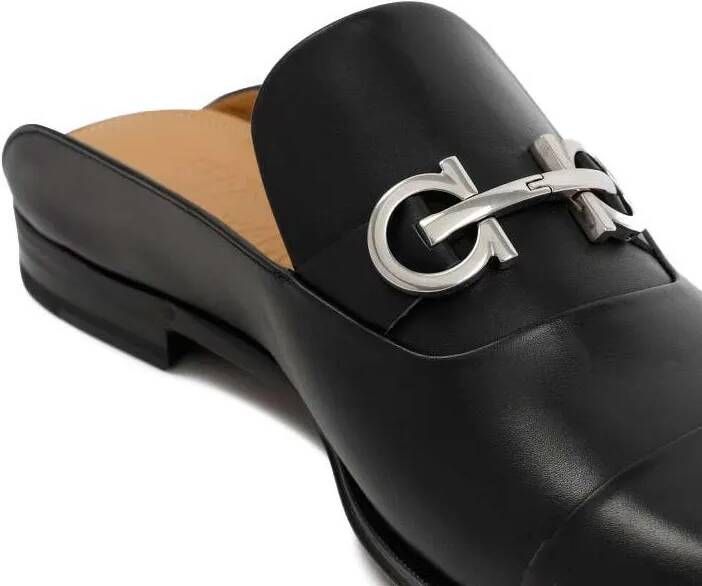 Salvatore Ferragamo Loafers & ballerina schoenen Black Leather Gab Loafer in zwart