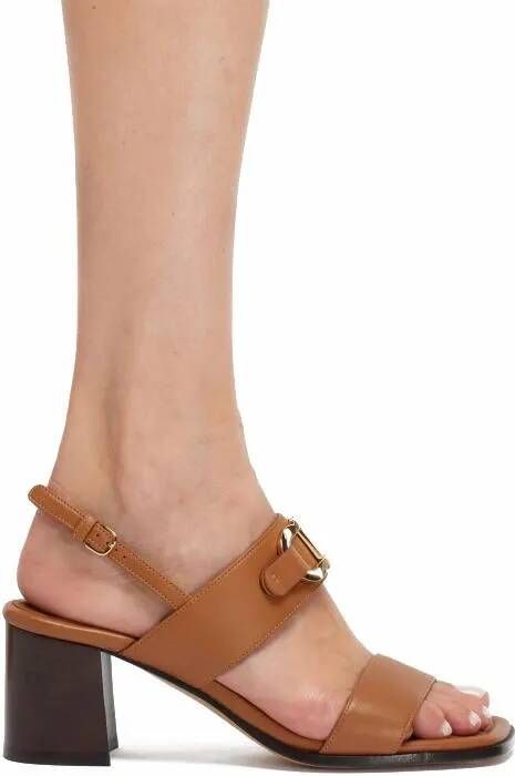 Salvatore Ferragamo Sandalen Brown Gancini Sandals in cognac