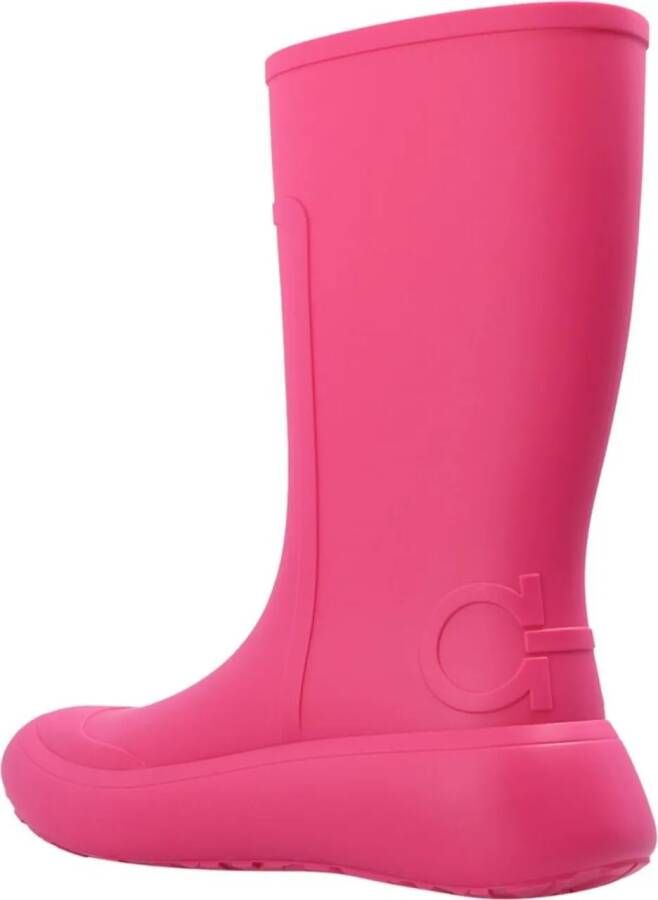 Salvatore Ferragamo Sneakers Rainboot Gancini Logo Ankle Boots in poeder roze