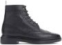 Thom Browne Boots Classic Wingtip Boot in zwart - Thumbnail 3