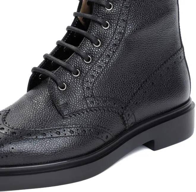 Thom Browne Boots Classic Wingtip Boot in zwart