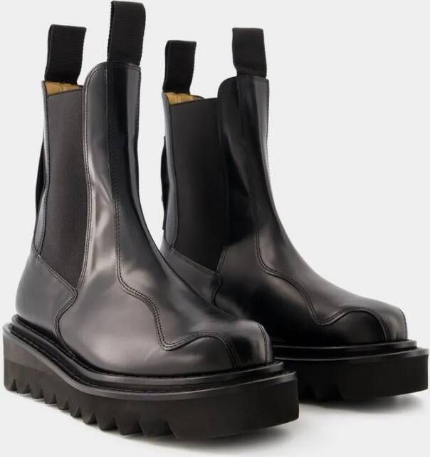 Toga Pulla Boots & laarzen Boots Leather Black in zwart