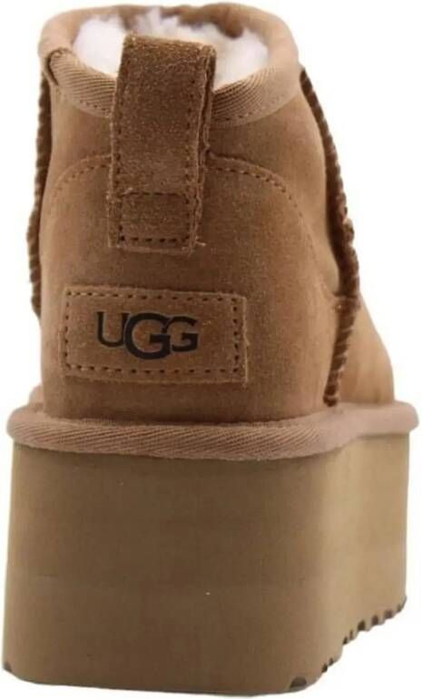 Ugg Boots & laarzen Dames Laars Bruin 1135092 CHE ULTRA PLATFORM in bruin