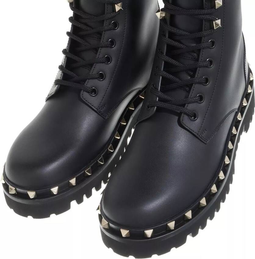 Valentino Garavani Boots & laarzen Combat Boot Rockstud in zwart