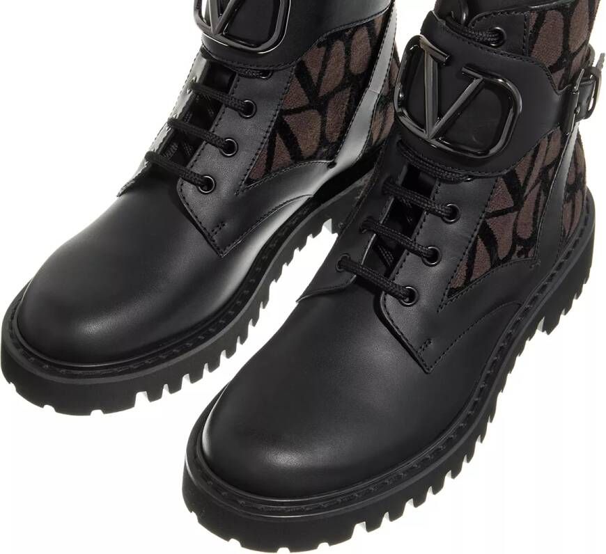 Valentino Garavani Boots & laarzen Leather Lace-Up Boots in bruin