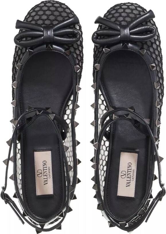 Valentino Garavani Loafers & ballerina schoenen Ballerina Rockstud in zwart