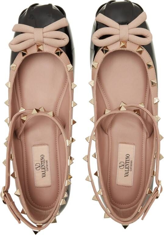 Valentino Garavani Loafers & ballerina schoenen Ballerina Rockstud in zwart