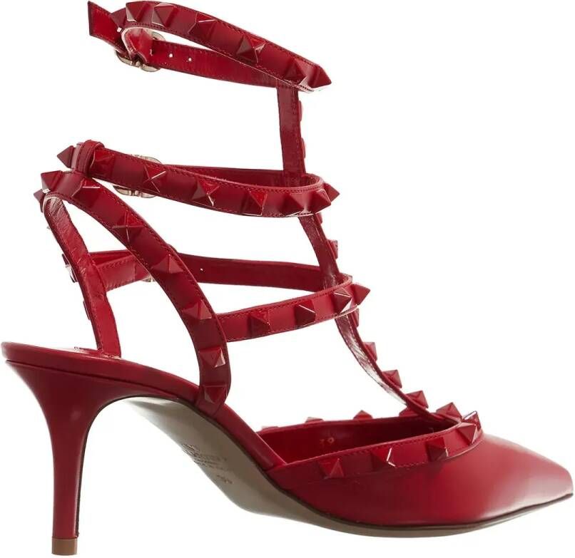 Valentino Garavani Pumps & high heels Rockstud Ankle Strap Pumps Leather in rood