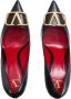 Valentino Garavani Pumps & high heels Vlogo Signature Pumps in zwart - Thumbnail 2