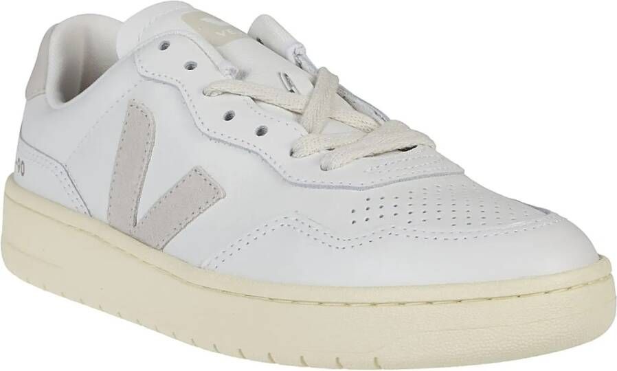 Veja Low-Top Sneakers V-90 Sneakers White in wit