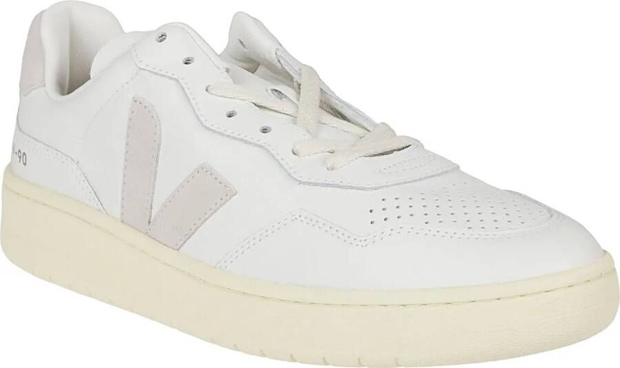 Veja Low-Top Sneakers V-90 Sneakers White in wit