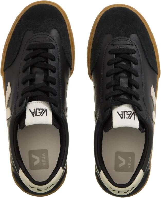 Veja Low-Top Sneakers Volley in zwart