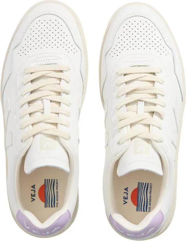 Veja Sneakers V-90 in paars