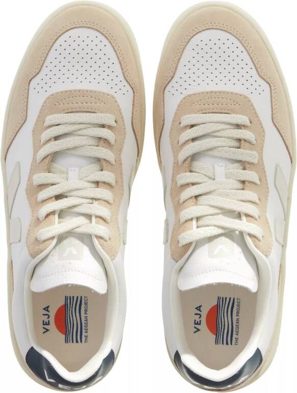 Veja Sneakers V-90 O.T. Leather in beige