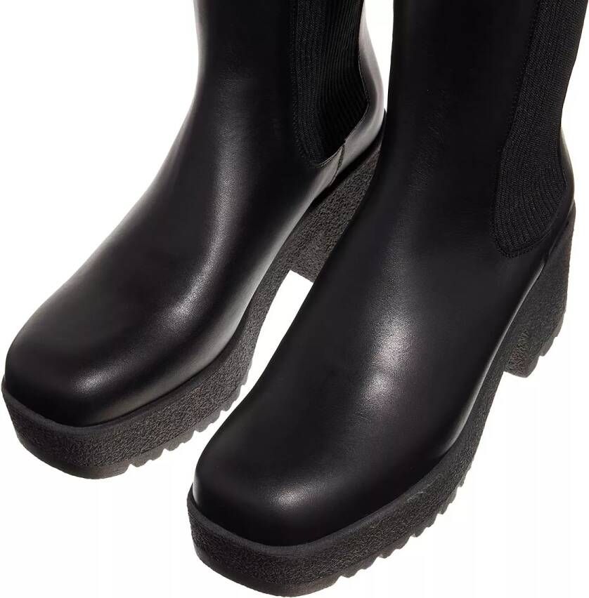 WEEKEND Max Mara Boots & laarzen Guglia in zwart