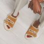 Fendi Sandalen Slide Sandals in beige - Thumbnail 1