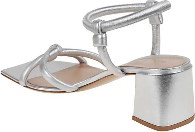 Gianvito Rossi Sandalen Metallic Leather Sandal in zilver