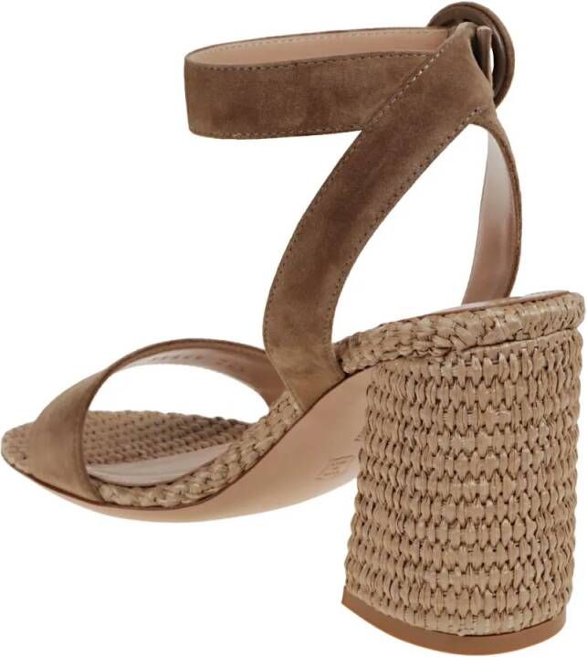 Gianvito Rossi Sandalen Suede Sandal in bruin