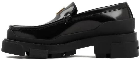 Givenchy Loafers 4G Terra Leather Loafers in zwart