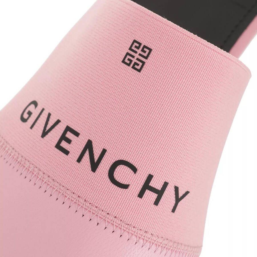 Givenchy Slippers Signature Logo Flat Mules Leather in roze