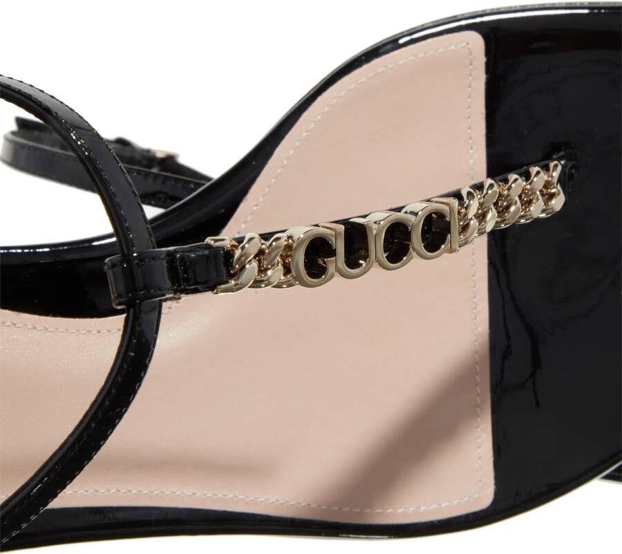 Gucci Sandalen Signoria T Strap Sandals in zwart