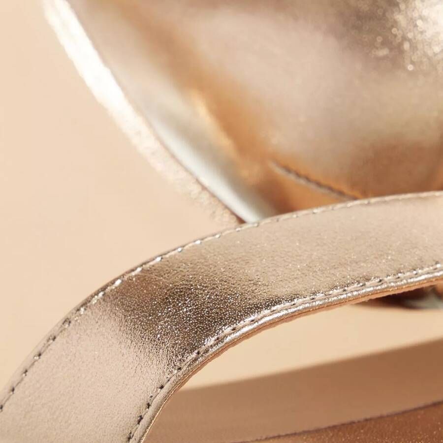 Lauren Ralph Lauren Sandalen Allie Heel Sandal in goud