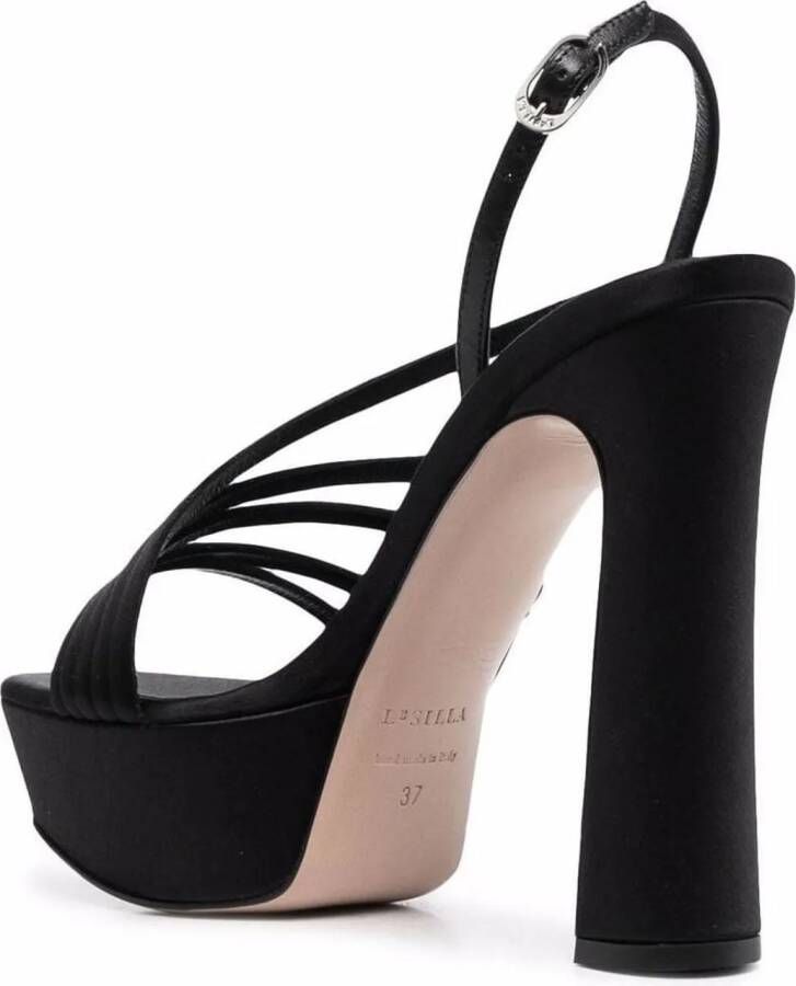 Le Silla Slippers & Mules Sandals Black in zwart