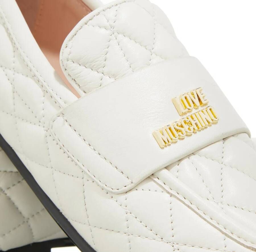 Love Moschino Loafers & ballerina schoenen New Flat Love Scarpa Donna in crème