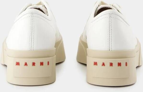 Marni Low-Top Sneakers Laced Up Sneakers Leather White in wit