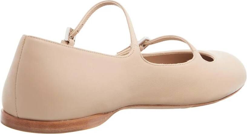 Max Mara Loafers & ballerina schoenen Circus in beige