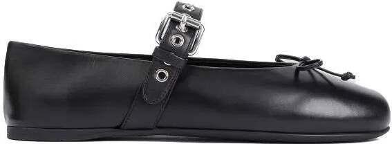 Miu Loafers & ballerina schoenen Black Calf Leather Ballerinas in zwart