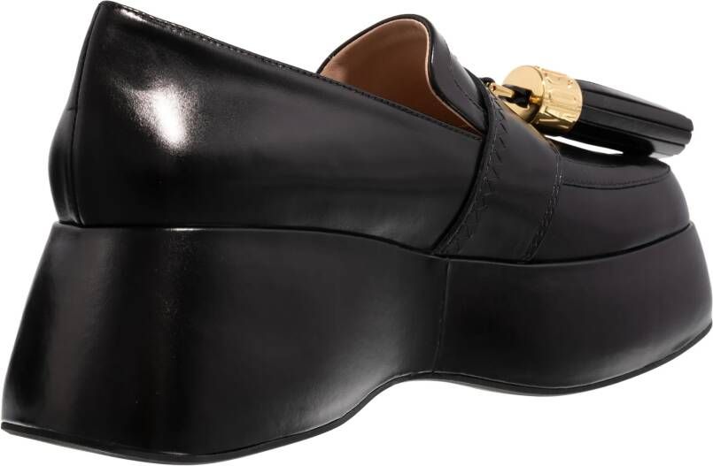 Moschino Loafers Metal Tassel in zwart