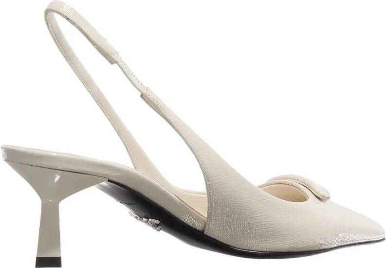 Prada Hoge hakken Pumps in crème