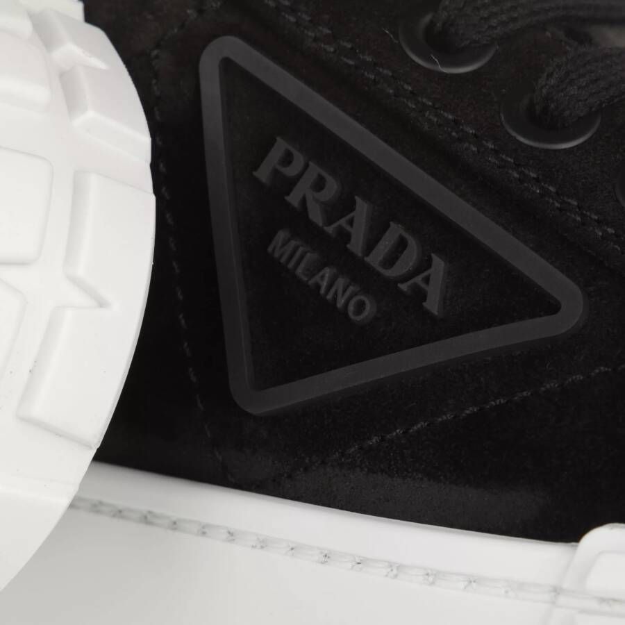 Prada Sneakers Low Sneakers in zwart