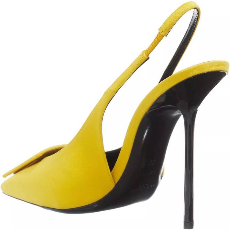 Saint Laurent Pumps & high heels Maxine Slingback Pumps in geel