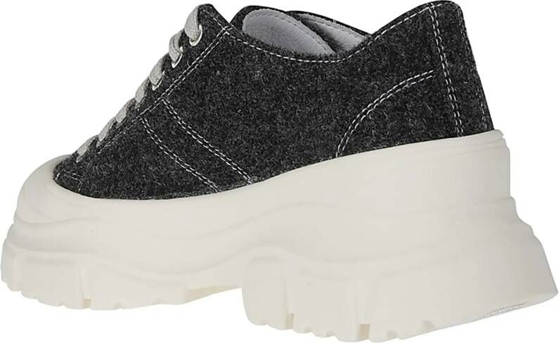 SOFIE D'HOORE Low-Top Sneakers Wool Ankle Sneakers With Rubber Sole in zwart