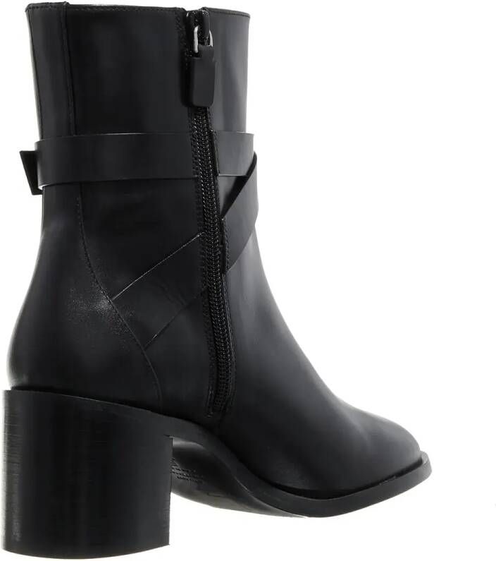 Stuart Weitzman Boots & laarzen Esme Belted Zip Bootie in zwart