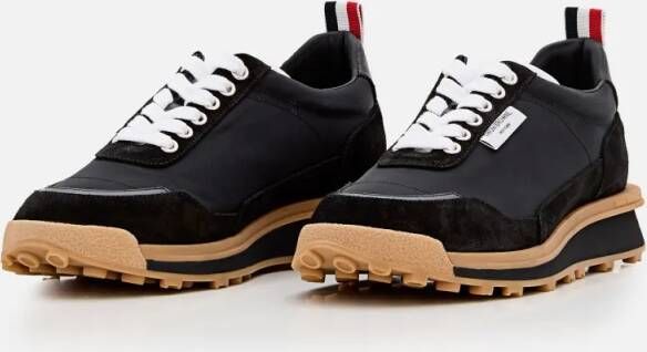 Thom Browne Low-Top Sneakers Alumni Trainer In Tech Nylon in zwart