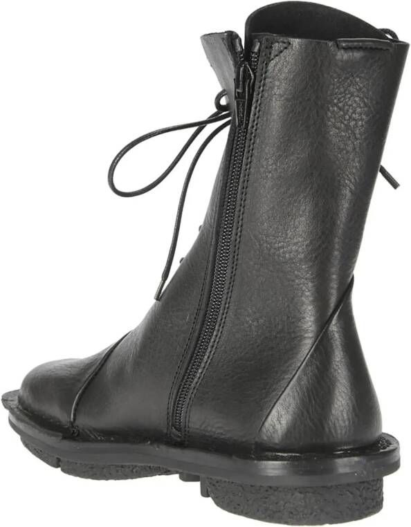 TRIPPEN Boots Asymmetrical Laced Leather Ankle Boot in grijs