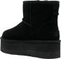 UGG Vachtlaarzen Dames W Classic Ultra Mini Platform Maat: 41 Materiaal: Suède Kleur: Zwart - Thumbnail 3