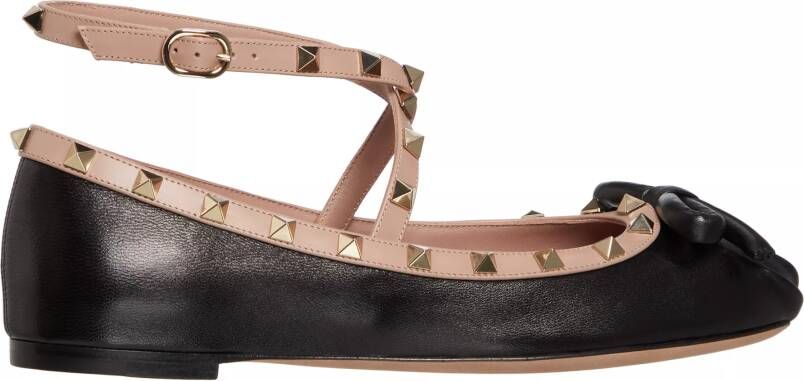 Valentino Garavani Loafers & ballerina schoenen Ballerina Rockstud in zwart